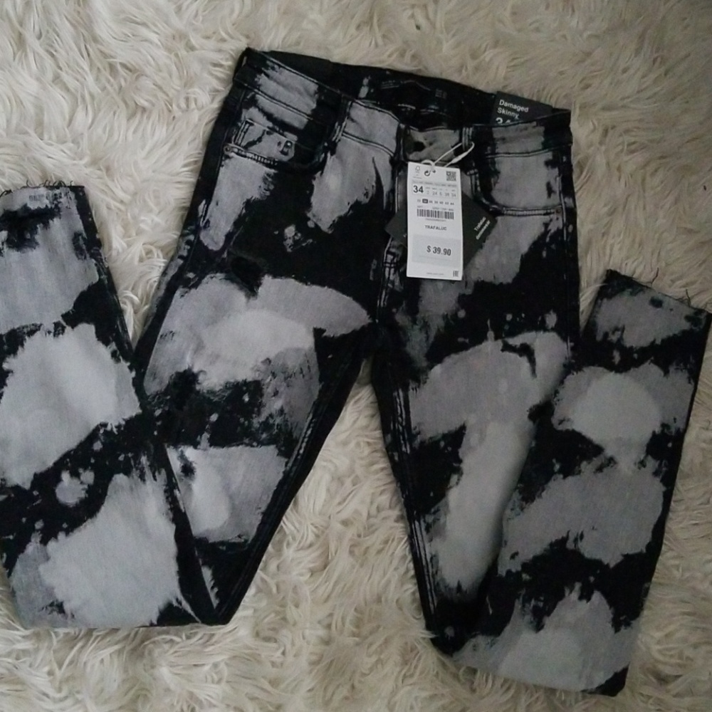 Zara,bleched jeans/acid wash..new with tags.